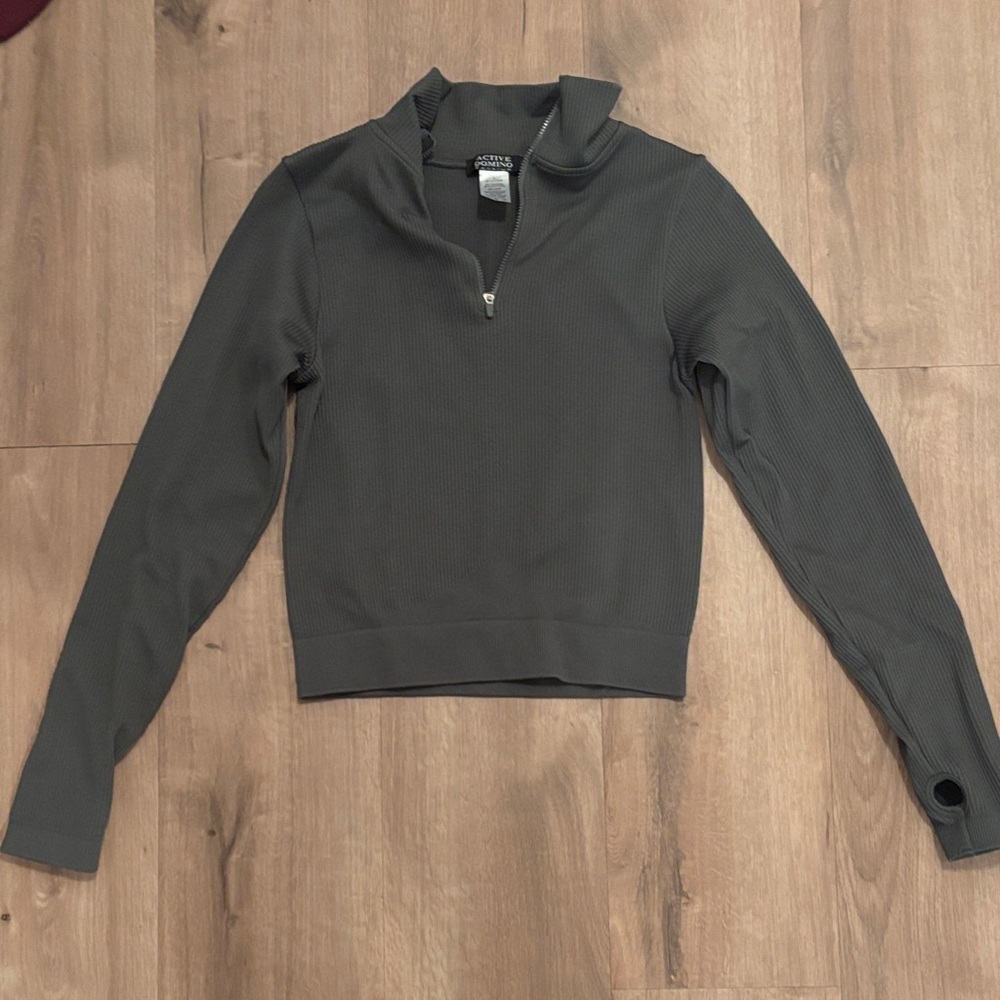 Gray Quarter-Zip long sleeve